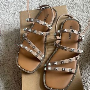 Girls Steve Madden tan studded sandals